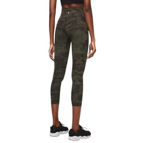 Lululemon Sz 0 Wunder Under High-Rise Tight 25" *Full-On Luxtreme Camo Green - Picture 1 of 10